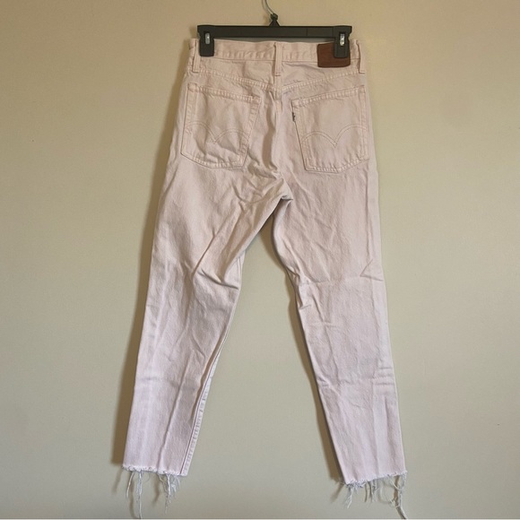 Levi’s Wedgie Fit Ankle Light Pink Raw Hem Jeans - Picture 5 of 8
